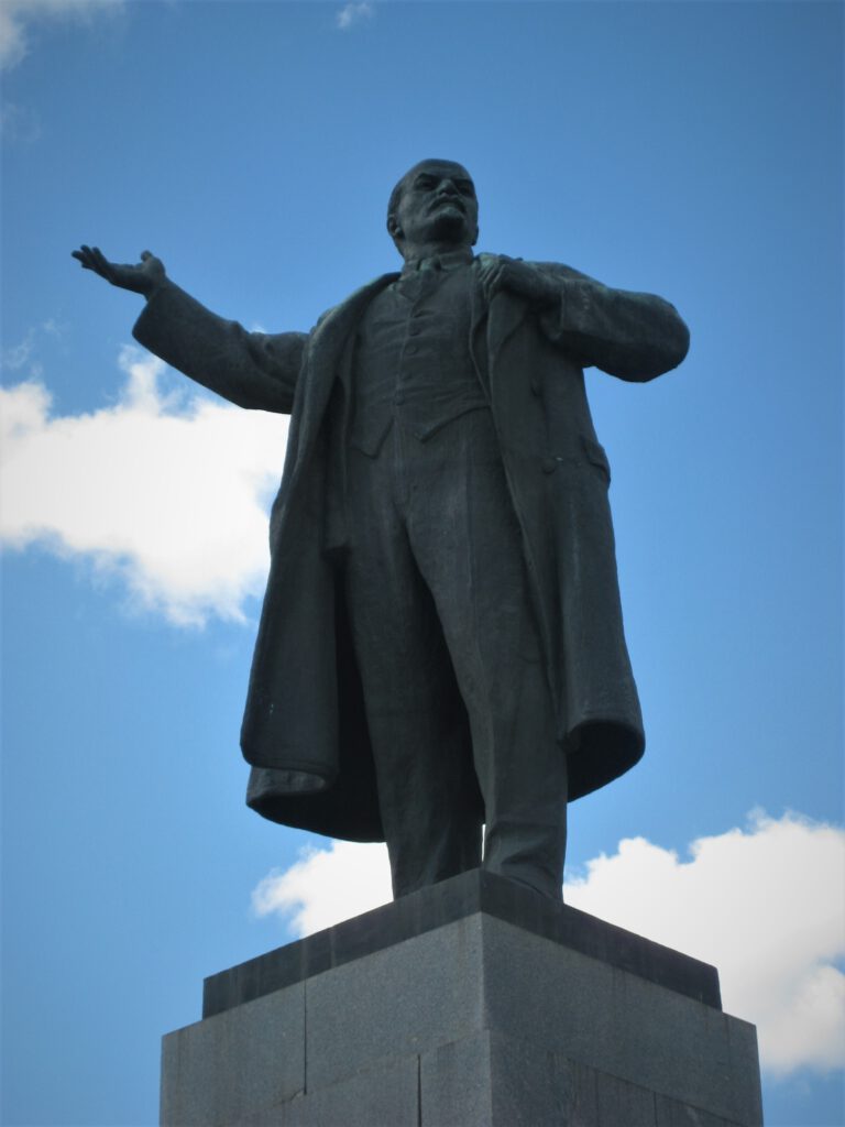 Lenin Statue in Jekaterinburg