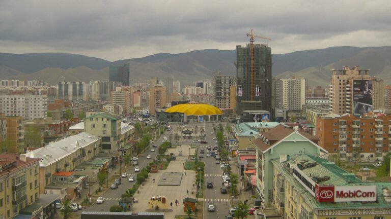 Ulaanbaatar – Hauptstadt der Mongolei & Tor ins Abenteuer