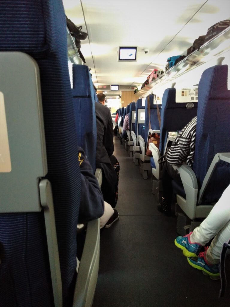 Im Zug nach Qingdao East Rail Stories