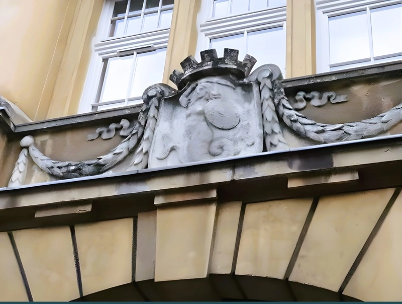 Haus der Meerjungfrau in Nova Praga Warschau