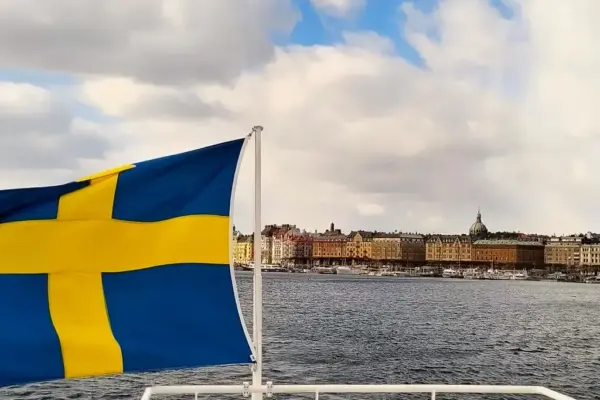 Stockholm mit der Fähre entdecken – Im Pendelbåt 80 nach Ropsten/ Lidingö